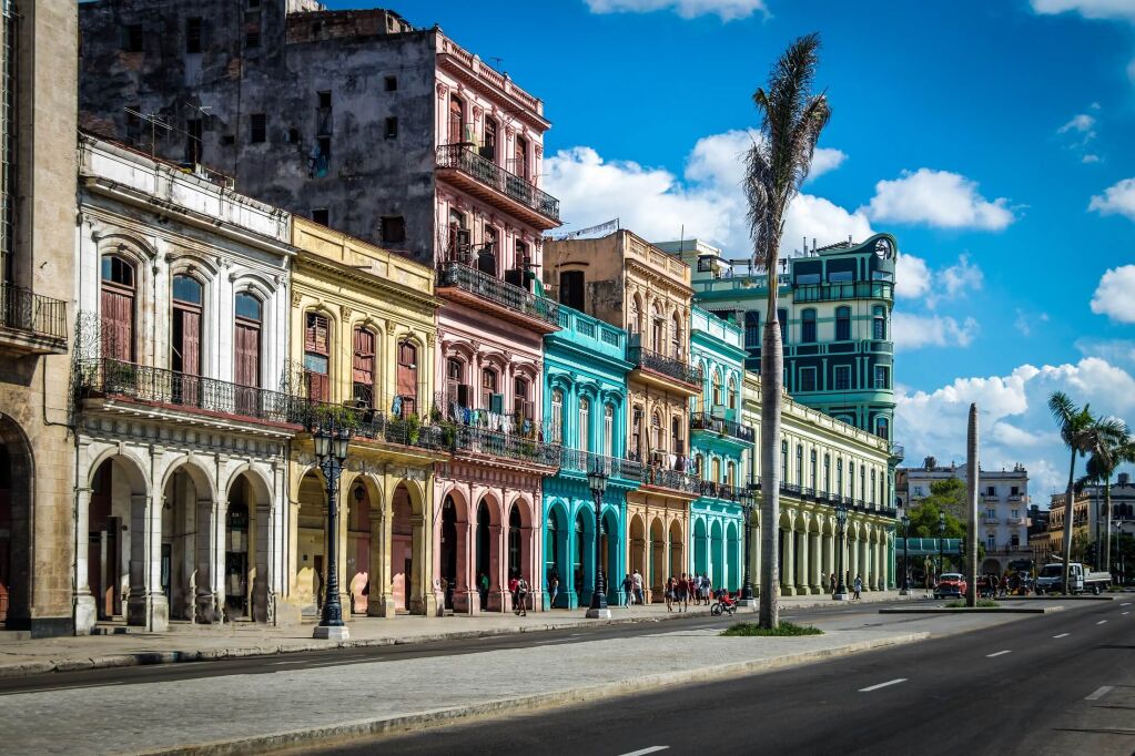 Old Havana downtown Street - Hawana, Kuba