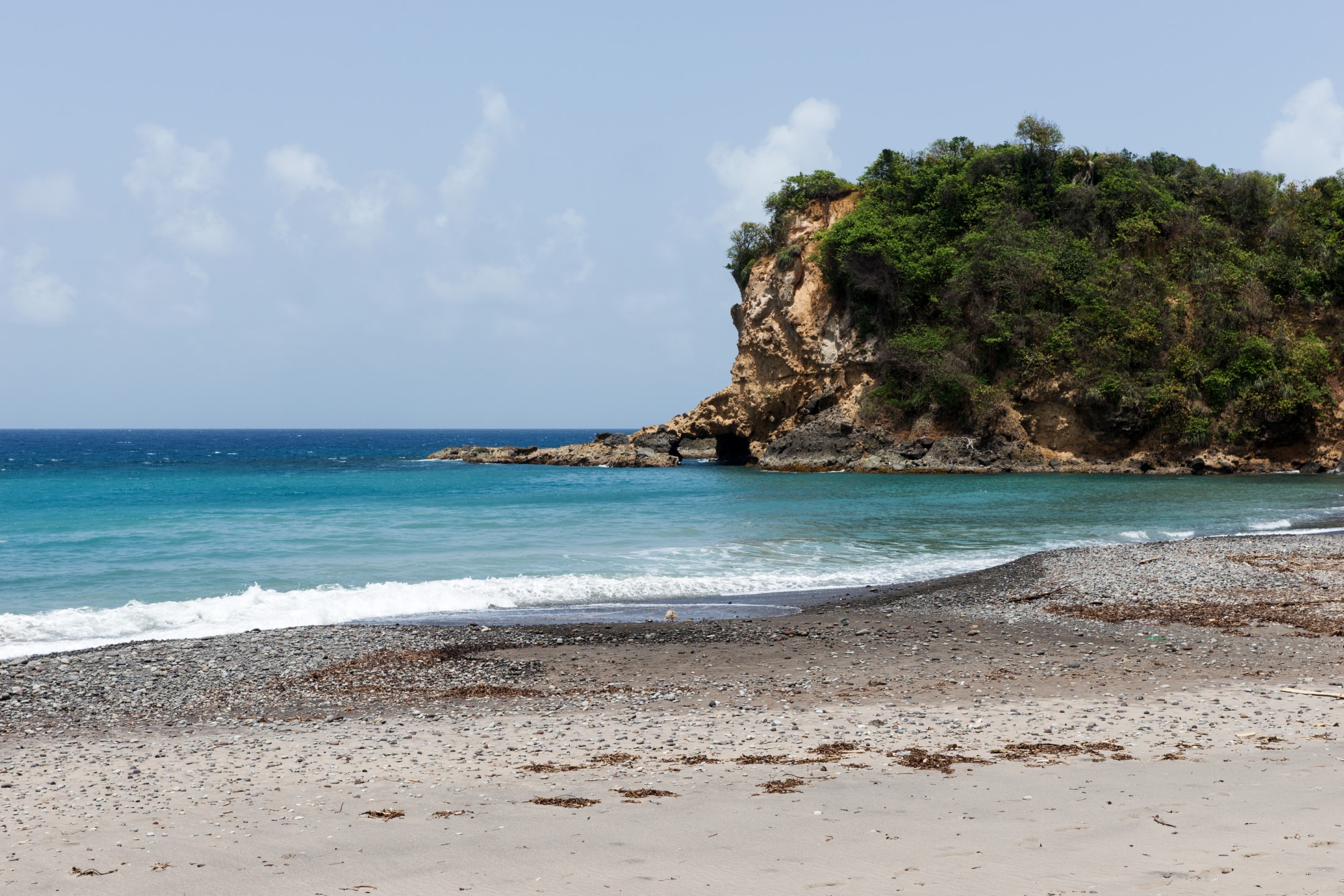 Tropikalna plaża o nazwie - plaża numer 1 na Dominice