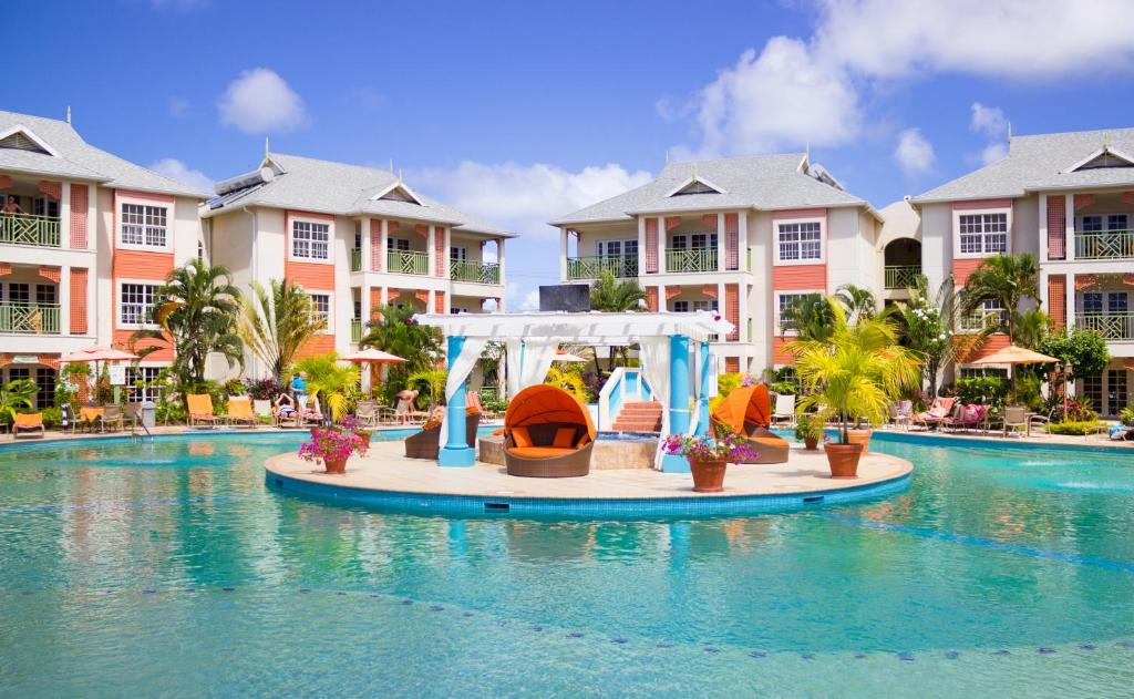 Bay Gardens Beach Resort & Spa, fot. booking.com